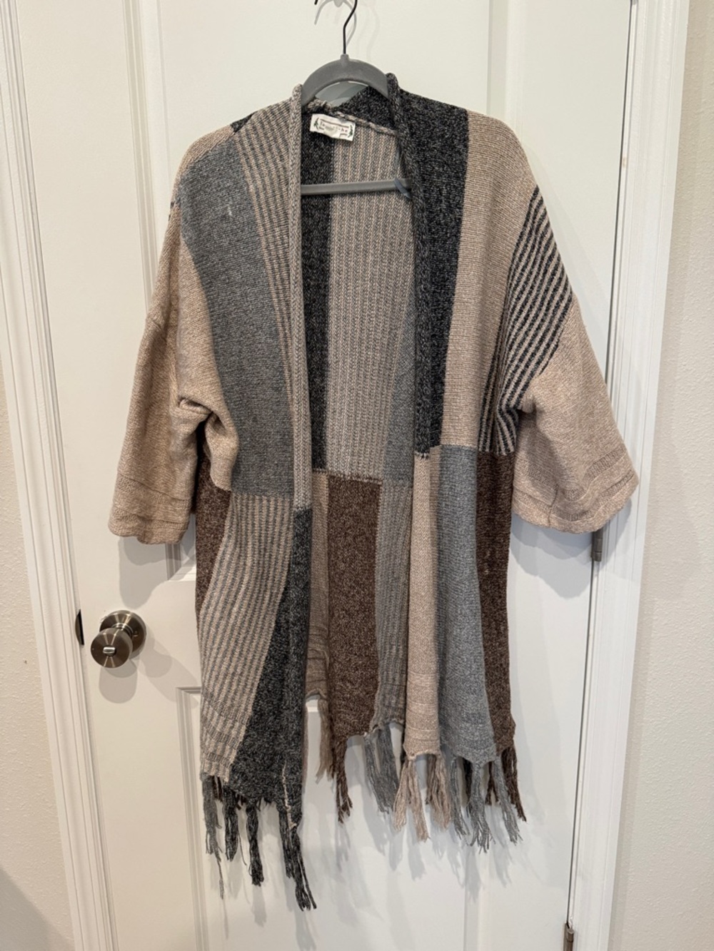 Love Riche Striped Knit Open Cardigan in Gray and Cream size S/M